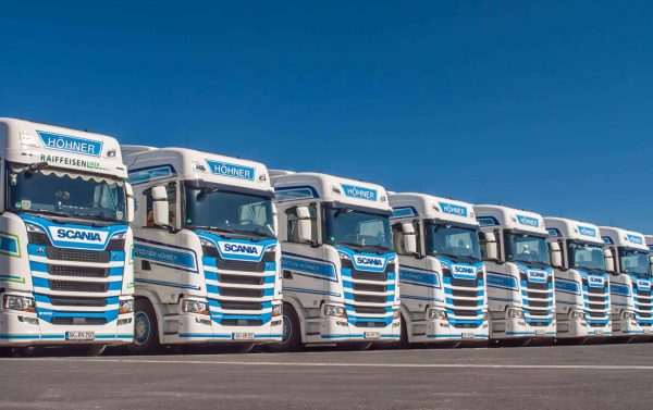 fahrzeuge-flotte-hof-reihe