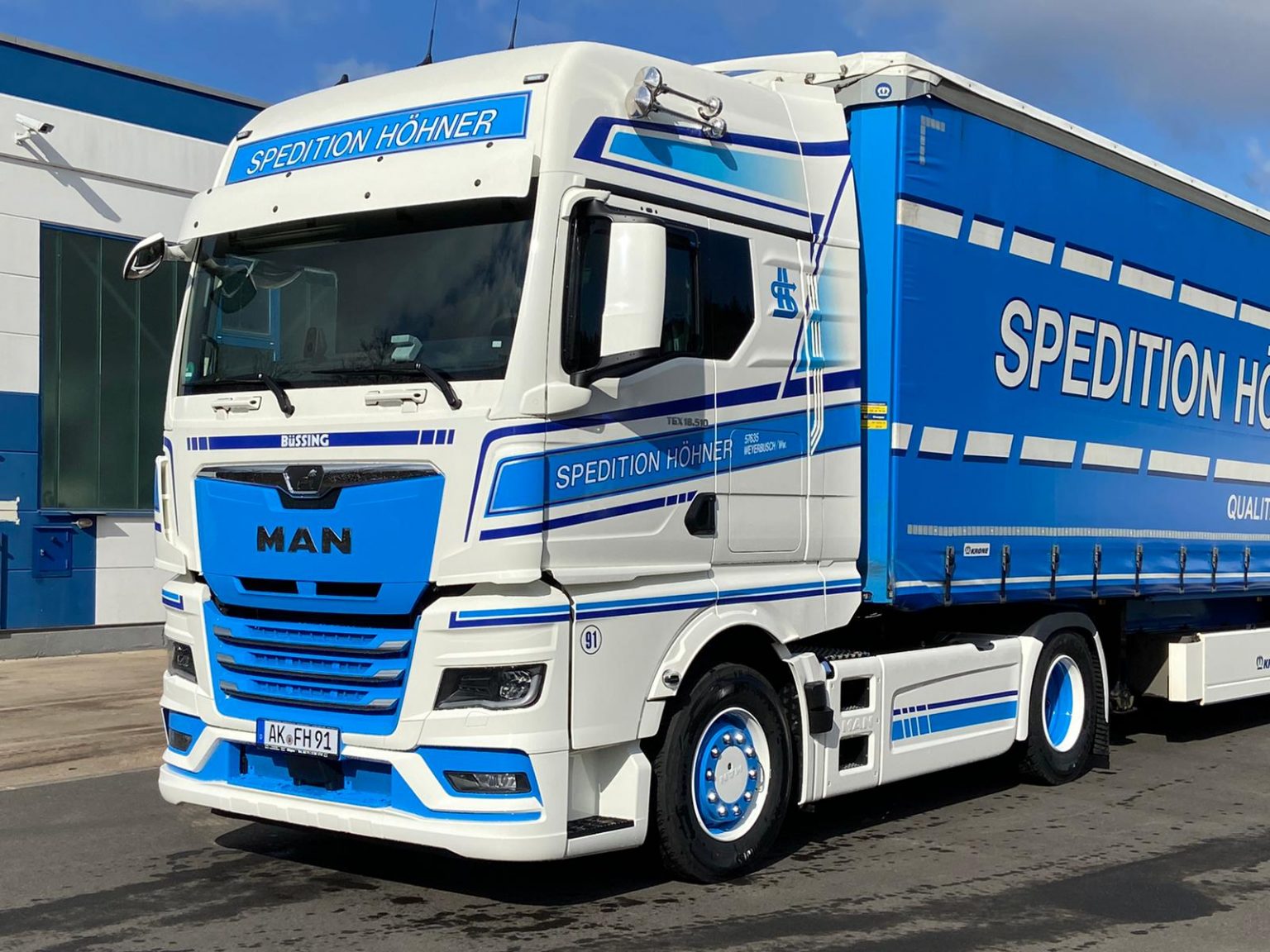 Galerie: Impressionen unserer Fahrzeugflotte - Spedition Höhner